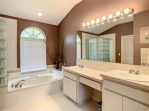 15118 Barby Avenue Tampa FL 33625
