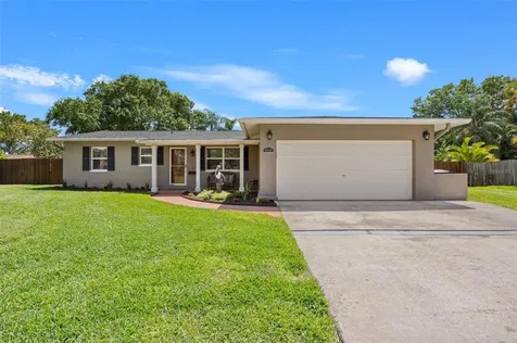 5940 16th Lane NE St Petersburg FL 33703