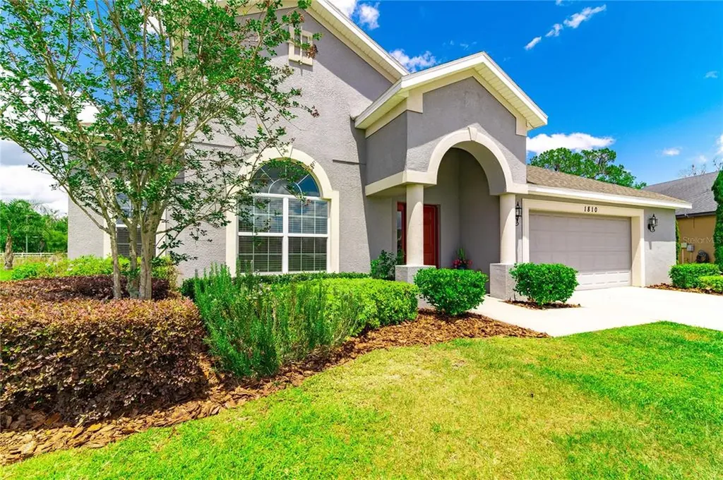 1810 Via Chianti Street Plant City FL 33566