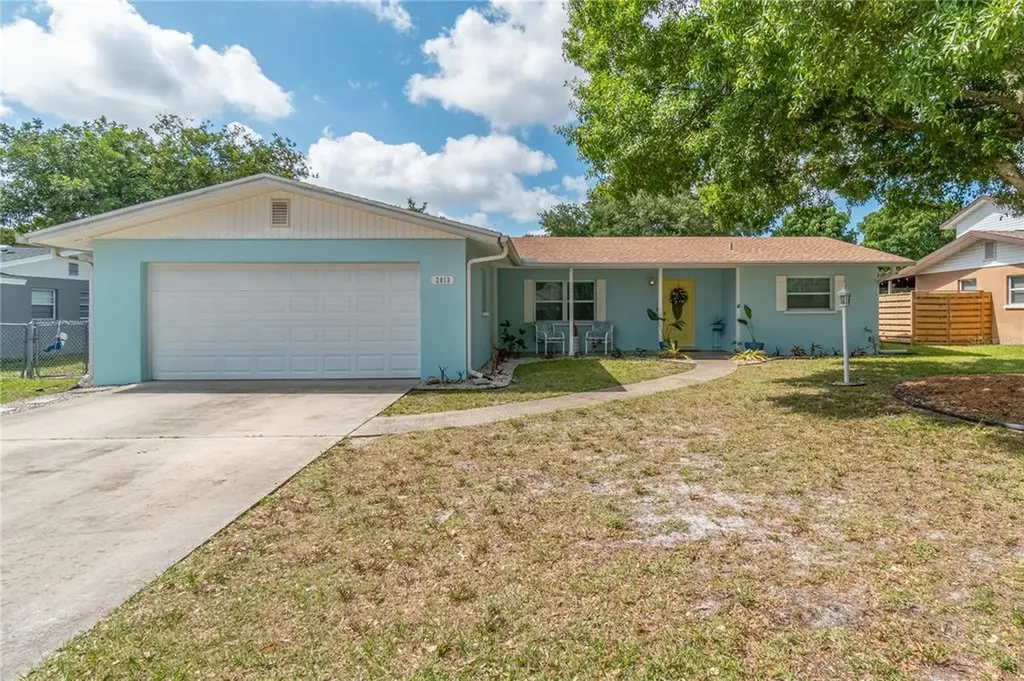 2813 21st Avenue W Bradenton FL 34205