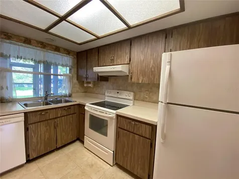 3361 E Dorchester Drive Palm Harbor FL 34684
