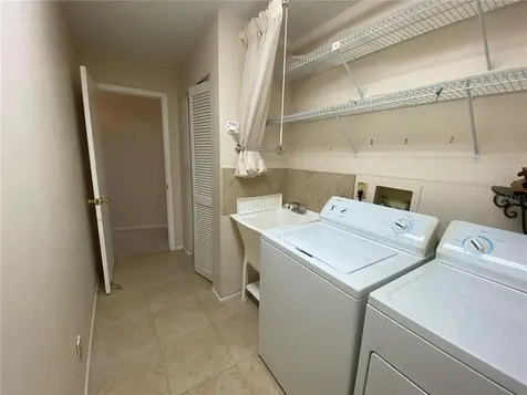 3361 E Dorchester Drive Palm Harbor FL 34684