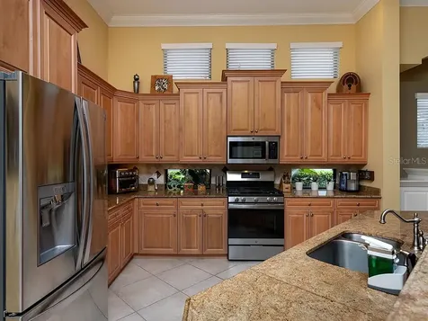 7142 Whitemarsh Circle Lakewood Ranch FL 34202