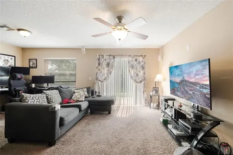 12737 Lexington Summit Street Orlando FL 32828