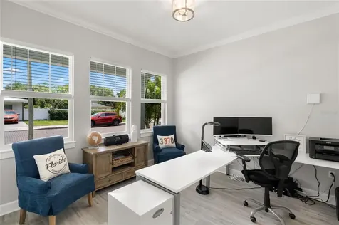 535 12th Avenue N St Petersburg FL 33701