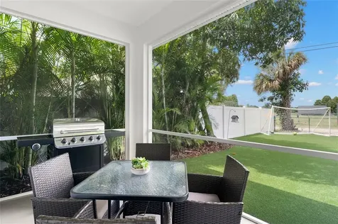 535 12th Avenue N St Petersburg FL 33701