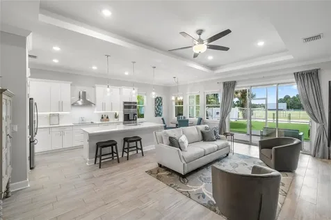 535 12th Avenue N St Petersburg FL 33701