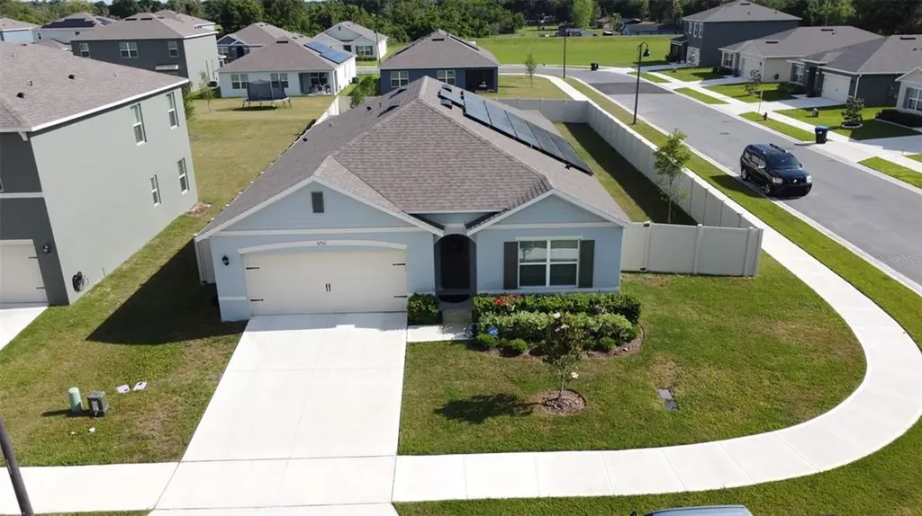 6761 Coral Berry Drive Mount Dora FL 32757
