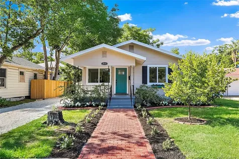 2518 16th Avenue N St Petersburg FL 33713