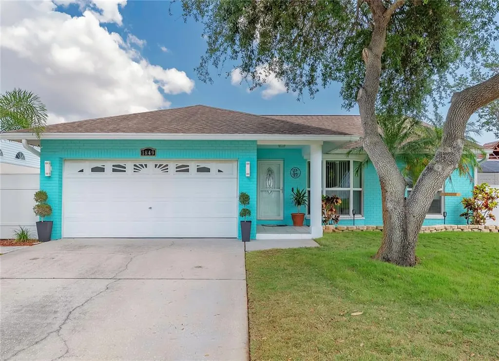 1849 76th Place N St Petersburg FL 33702
