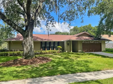 16006 Amberly Drive Tampa FL 33647