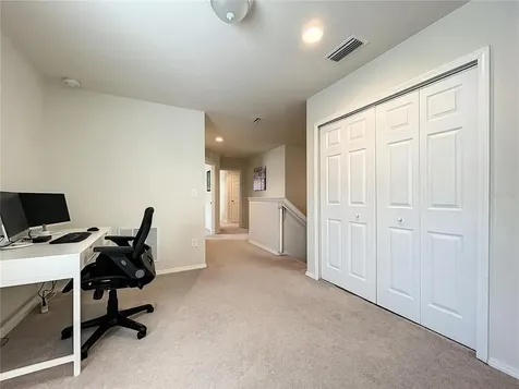 4944 White Sanderling Court Tampa FL 33619