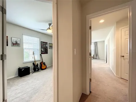 4944 White Sanderling Court Tampa FL 33619