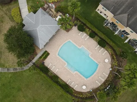 4944 White Sanderling Court Tampa FL 33619