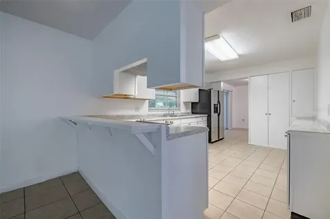 517 Winham Street Tampa FL 33619