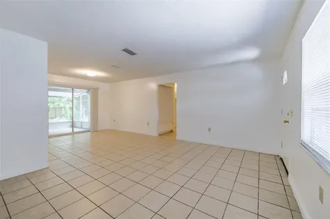 517 Winham Street Tampa FL 33619