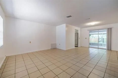 517 Winham Street Tampa FL 33619