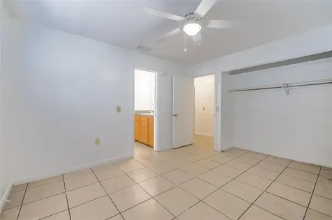 517 Winham Street Tampa FL 33619