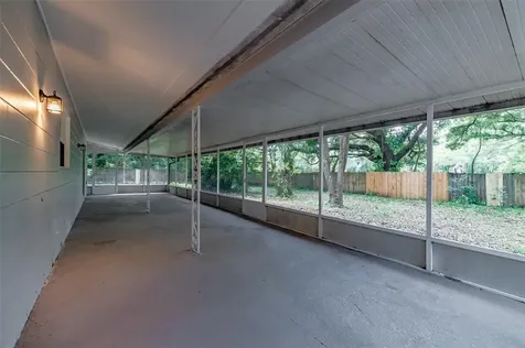 517 Winham Street Tampa FL 33619