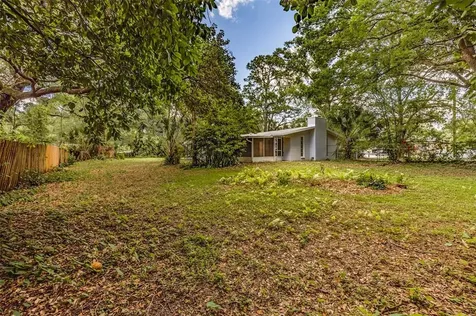 517 Winham Street Tampa FL 33619