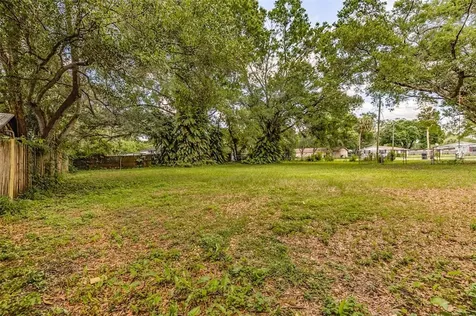 517 Winham Street Tampa FL 33619