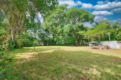 5506 Antoinette Street Sarasota FL 34232