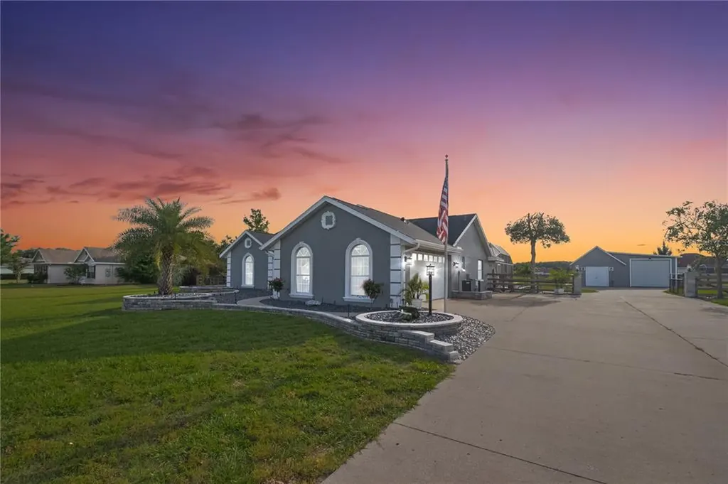 9240 County Road 128c Wildwood FL 34785