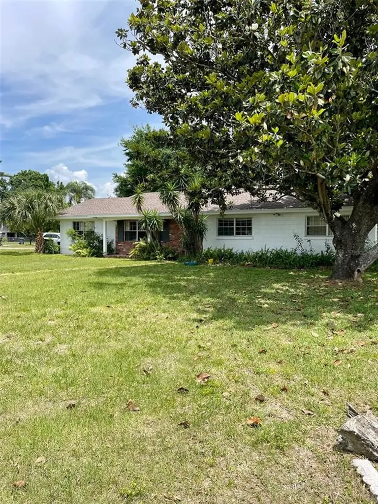 126 Pasco Road Winter Haven FL 33884