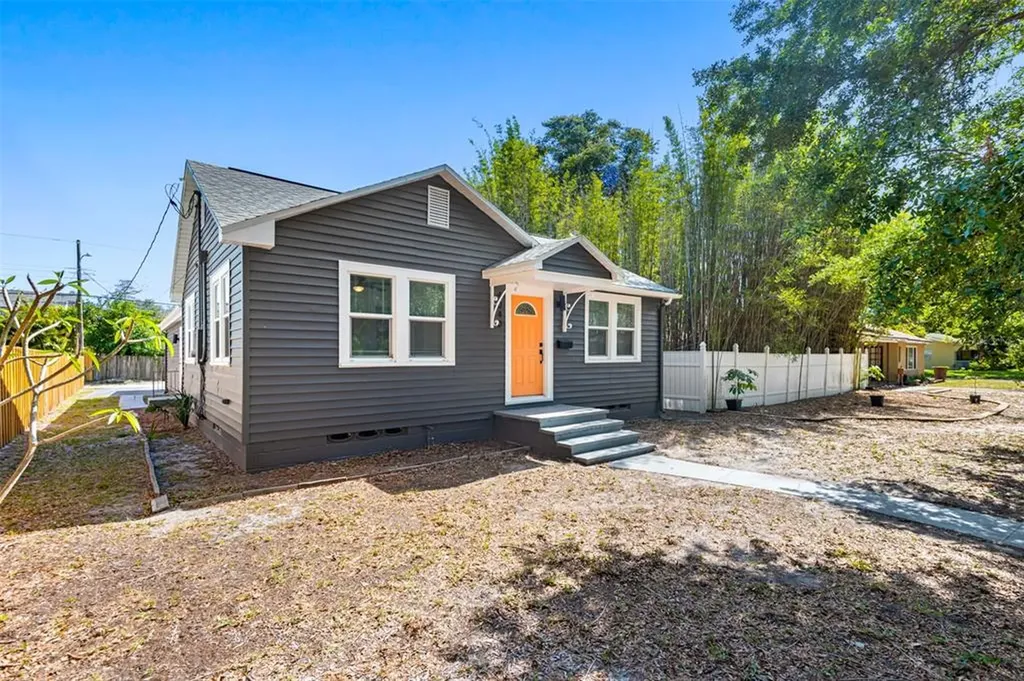 4040 9th Avenue N St Petersburg FL 33713