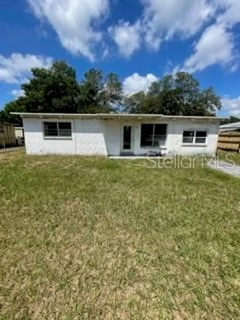 3227 Welborn Way Tampa FL 33619