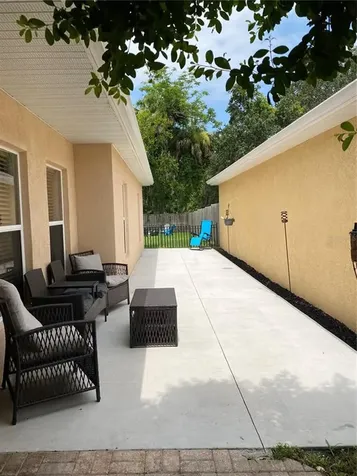 2537 28th Avenue E Palmetto FL 34221