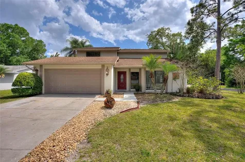 5014 Country Hills Drive Tampa FL 33624
