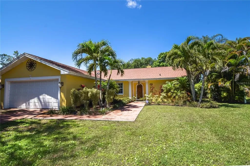 6026 Oakhurst Drive Seminole FL 33772