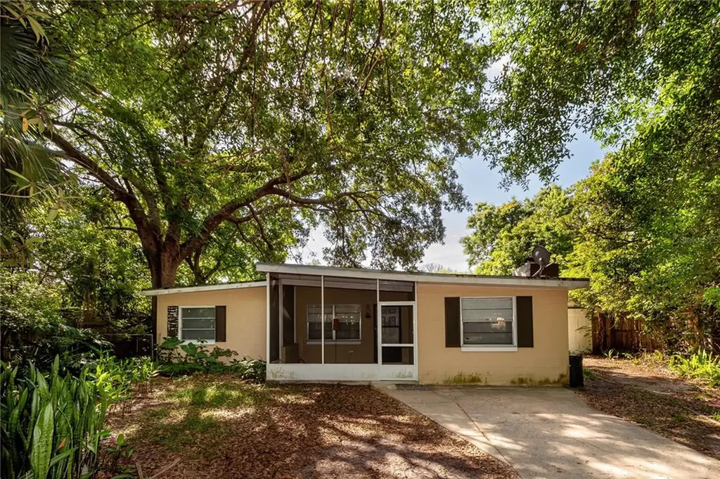 149 Country Club Drive Sanford FL 32771