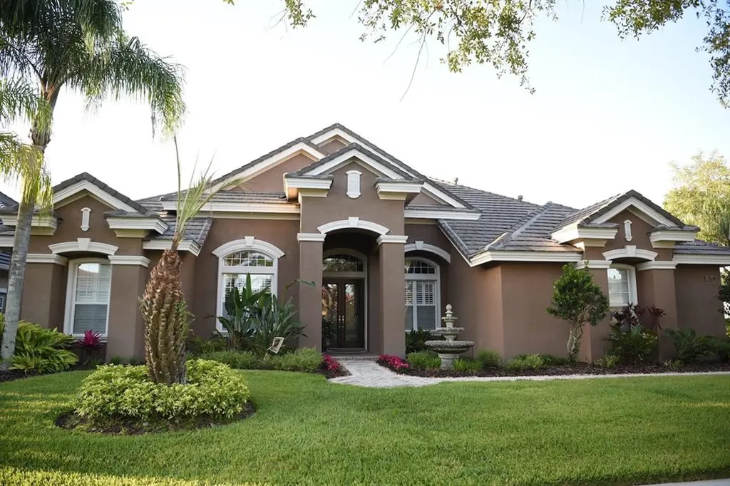 12048 Royce Waterford Circle Tampa FL 33626
