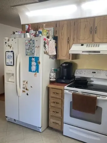 313 N Blue Lake Avenue Deland FL 32724