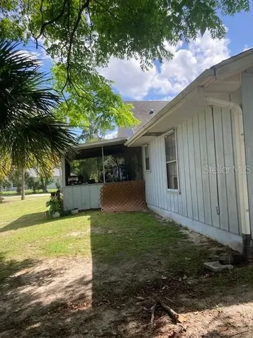 313 N Blue Lake Avenue Deland FL 32724