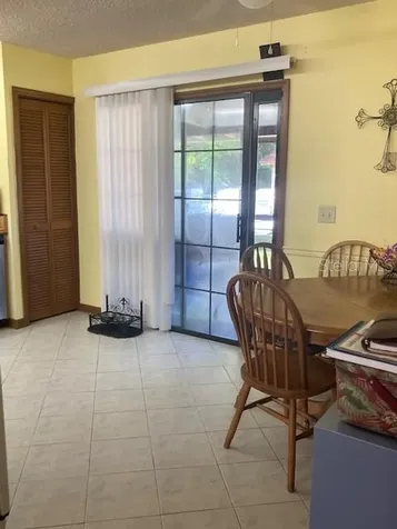 313 N Blue Lake Avenue Deland FL 32724