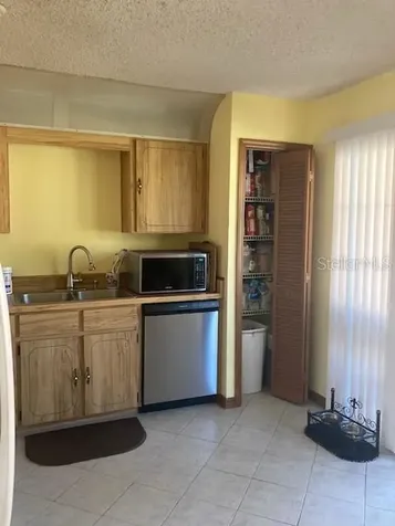 313 N Blue Lake Avenue Deland FL 32724