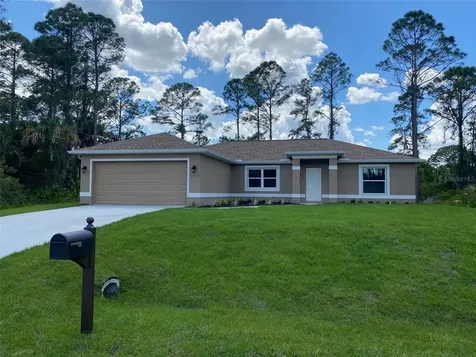 1393 Overhead Street North Port FL 34288
