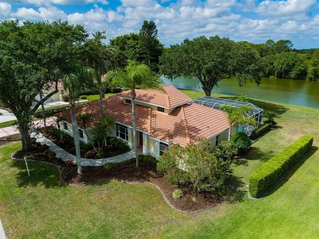8869 Misty Creek Drive Sarasota FL 34241