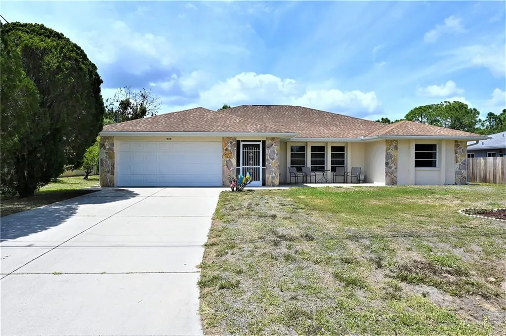 620 Toledo Road North Port FL 34287