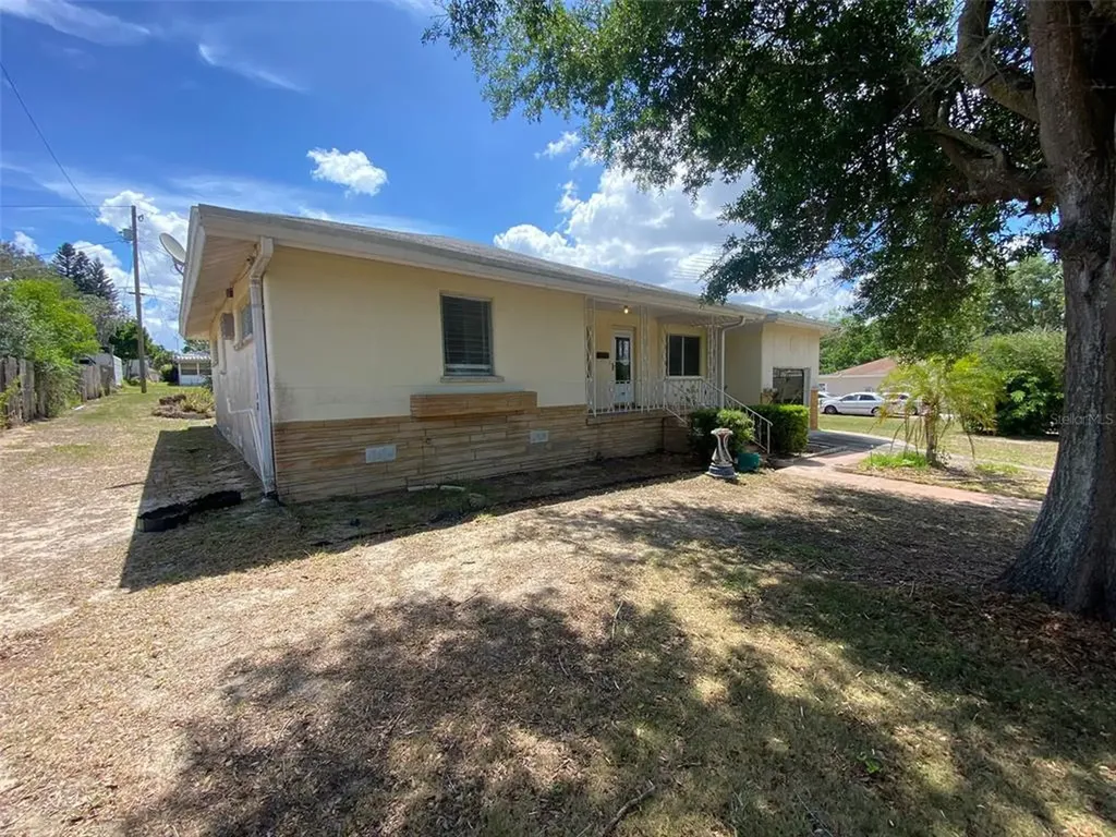 915 Exmoor Way Lake Wales FL 33853
