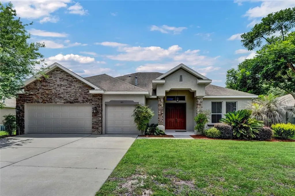 165 Crystal Oak Drive Deland FL 32720