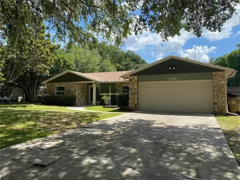1795 Cheryl Lane Kissimmee FL 34744
