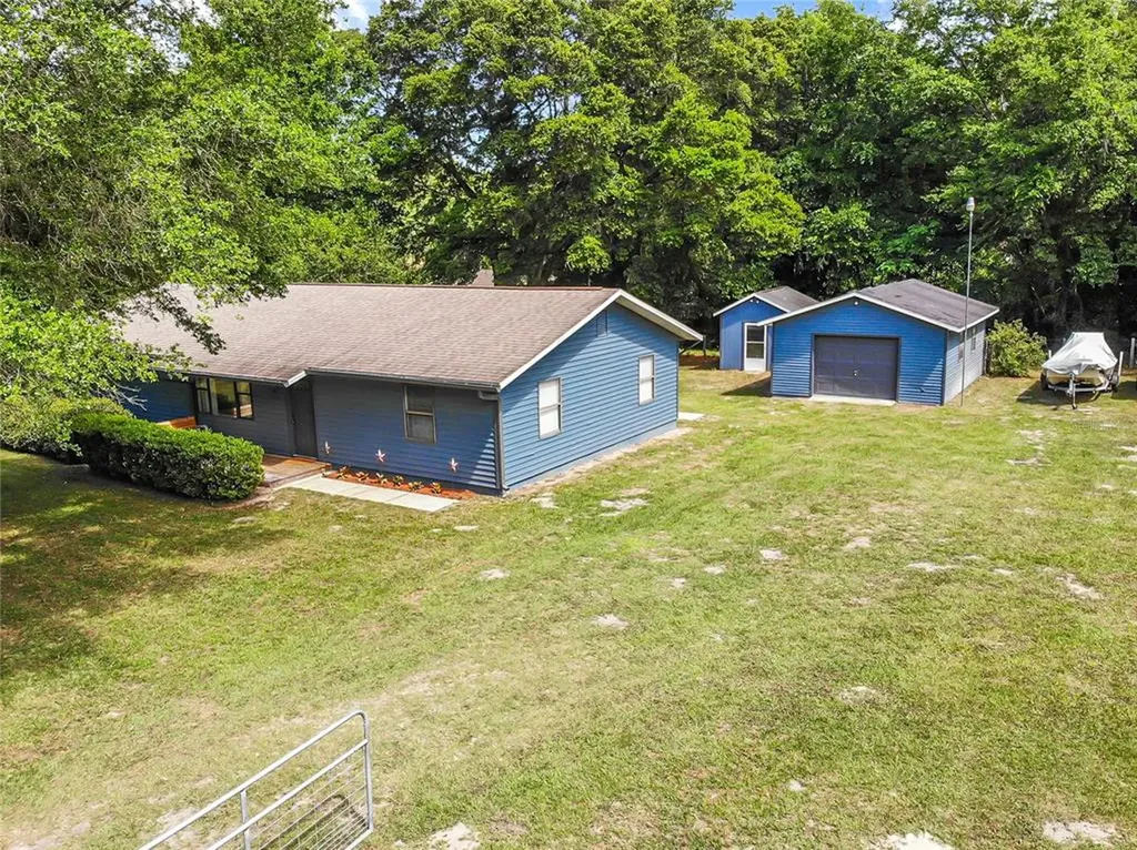 3025 SE 142nd Place Summerfield FL 34491