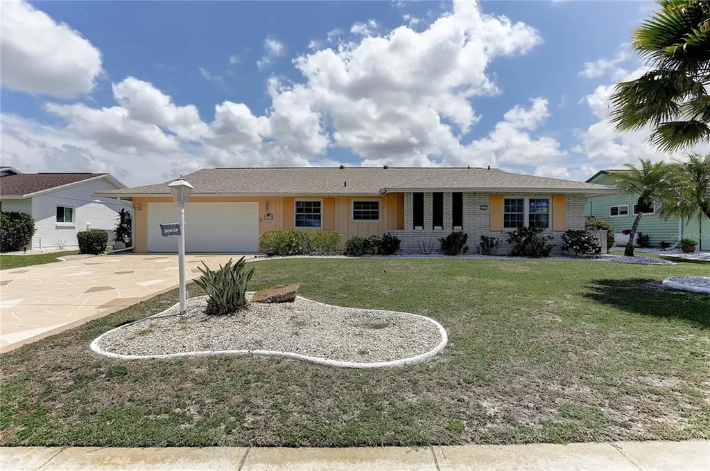 1807 Allegheny Drive Sun City Center FL 33573