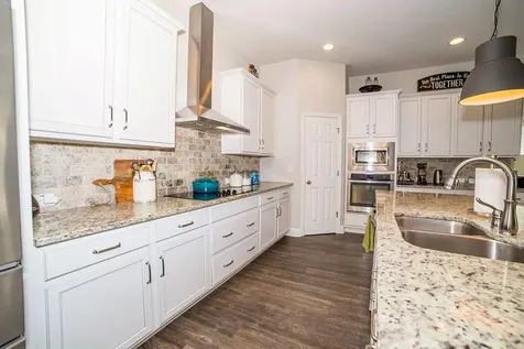 1025 Tracey Ann Loop Seffner FL 33584