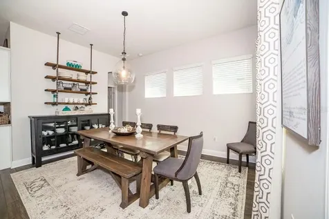 1025 Tracey Ann Loop Seffner FL 33584