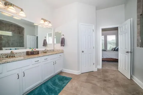 1025 Tracey Ann Loop Seffner FL 33584